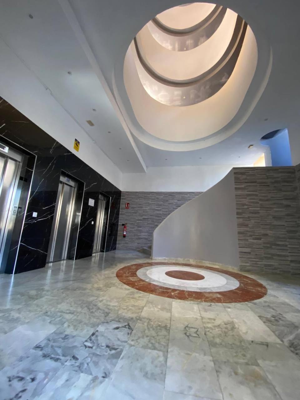 Apartment Anna Бенидорм Екстериор снимка