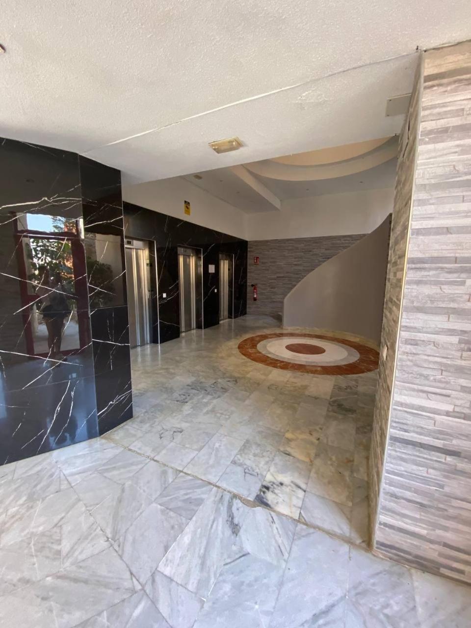 Apartment Anna Бенидорм Екстериор снимка